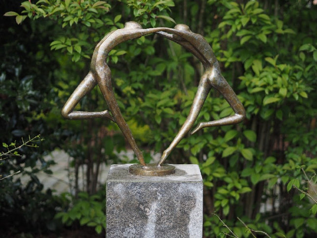 Bronzen beeld Abstract danspaar 49x69x15cm
