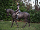 Bronzen beeld Meisje op Paard 200x70x190cm