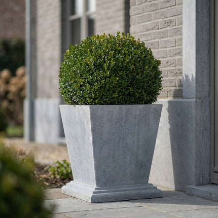 Conische arduinen plantenbak met voet 50x35x55 cm