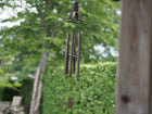 Bronzen beeld Windgong 70 cm. met ananas 60x17x17cm